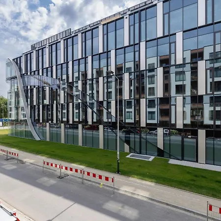 Salsa Z Parkingiem By Renters Cracovia